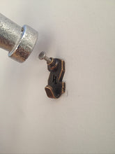 Load image into Gallery viewer, HangZ 30010 Gallery Picture Hook, Antique Brass, 100lb