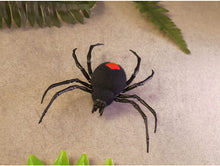 Load image into Gallery viewer, Robo Alive Crawling Spider Battery-Powered Robotic Toy by ZURU
