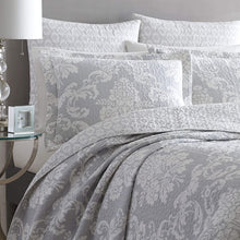 Load image into Gallery viewer, Laura Ashley Home