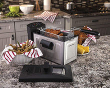 Load image into Gallery viewer, Hamilton Beach Deep Fryer With 12-Cup Oil Capacity And Digital Ti Home Good