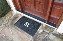 Load image into Gallery viewer, FANMATS NFL Mens Medallion Door Mat
