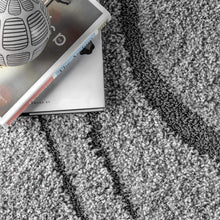 Load image into Gallery viewer, nuLOOM OZSG08A Soft and Plush Shaggy Curves Caroyln Shag Rug