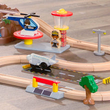 Load image into Gallery viewer, KidKraft Bucket Top Mountain Train Set