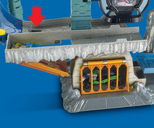Load image into Gallery viewer, Hot Wheels DC Batcave Playset
