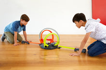 Load image into Gallery viewer, Hot Wheels Roto Revolution Track Set