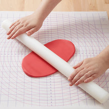 Load image into Gallery viewer, Wilton Fondant Gum Paste Rolling Pin with Rings