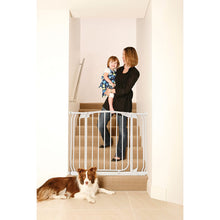 Load image into Gallery viewer, Dreambaby Chelsea Auto Close Security Gate in White with Extensions