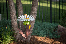 Load image into Gallery viewer, Desert Steel White Daisy Garden Torch – Metal Art Citronella Flower Torch