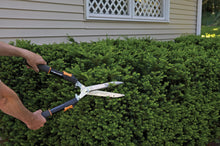 Load image into Gallery viewer, Fiskars 91696935J 25-33 Inch Power-Lever Extendable Hedge Shear (9169),8.5&quot;