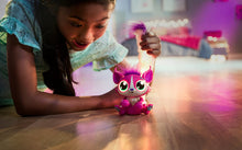 Load image into Gallery viewer, Lil' Gleemerz Adorbrite Figure, Pink
