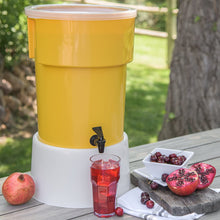 Load image into Gallery viewer, Carlisle 221004 Polyethylene Round Beverage Dispenser, 5 gal. Capacity, 12.37&quot; Dia. x 15.43&quot; H, Yellow