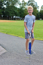 Load image into Gallery viewer, Flybar Foam Master Pogo Stick For Kids Boys &amp; Girls Ages 9 &amp; Up, 80 to 160 Lbs - Fun Quality Pogostick By The Original Pogo Stick Company