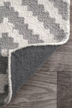 Load image into Gallery viewer, nuLOOM MTVS174B Hand Tufted Kellee Wool Rug, 6' Round, Grey