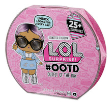 Load image into Gallery viewer, L.O.L. Surprise! #Ootd (Outfit of The Day) with 25+ Surprises