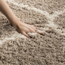 Load image into Gallery viewer, Safavieh Hudson Shag Collection SGH280A Moroccan Ogee 2-inch Thick Area Rug