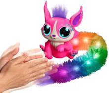 Load image into Gallery viewer, Lil' Gleemerz Adorbrite Figure, Pink