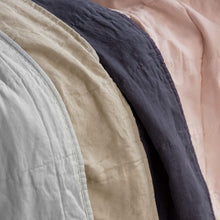 Load image into Gallery viewer, Welhome Relaxed Linen Cotton Percale Quilt