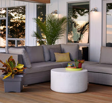 Load image into Gallery viewer, Bloem Fiskars Veranda Box Planter