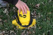 Load image into Gallery viewer, WAYNE WWB WaterBUG Submersible Pump with Multi-Flo Technology,Yellow