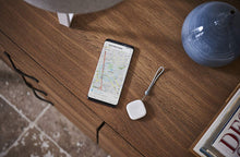 Load image into Gallery viewer, Samsung SmartThings Tracker [SM-V110AZWAATT] Live GPS-Enabled Tracking via Nationwide LTE-M Networks | Use for Kids, Cars, Keys, Pets Wallets, Luggage, and More - Small, White