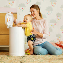 Load image into Gallery viewer, Munchkin Arm &amp; Hammer Diaper Pail Snap with Seal and Toss Refill Bag