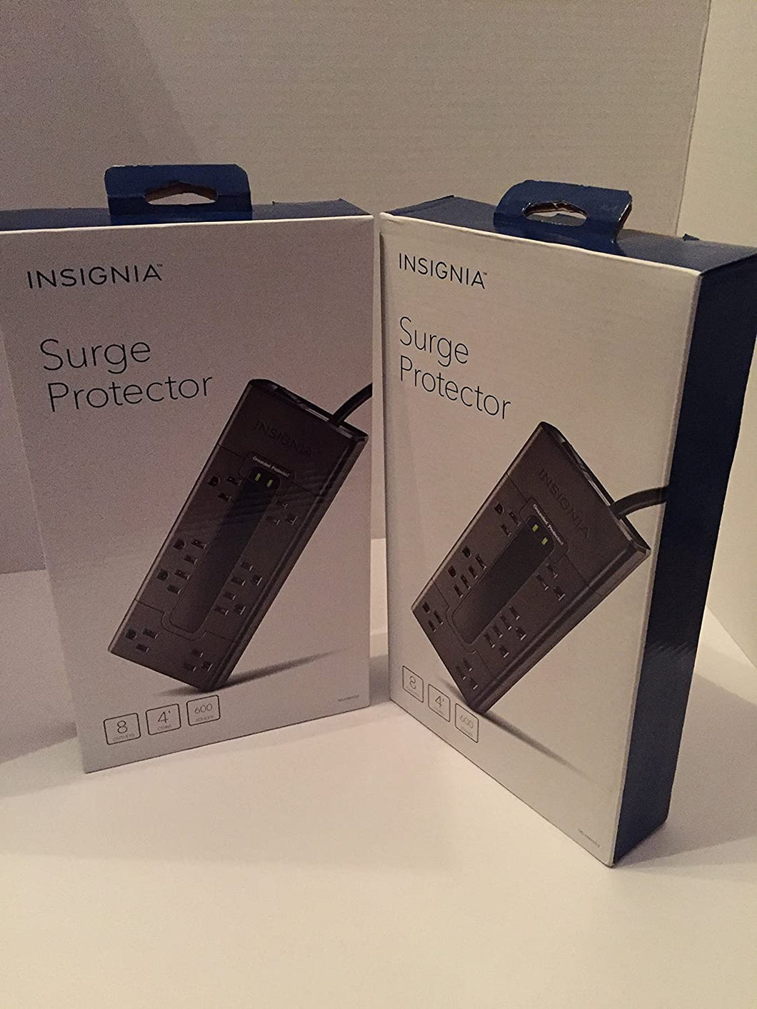 Insignia - 8-Outlet Surge Protector