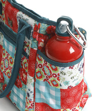 Load image into Gallery viewer, The Pioneer Woman Patchwork Lunch Tote w/ Hydration Bottle