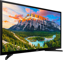 Load image into Gallery viewer, Samsung Electronics UN32N5300AFXZA 32" 1080p Smart LED TV (2018), Black