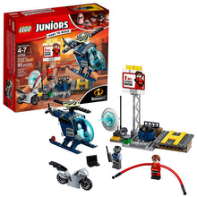 Load image into Gallery viewer, LEGO Juniors/4+ The Incredibles 2 Elastigirl’s Rooftop Pursuit 10759 Building Kit (95 Piece)