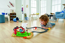 Load image into Gallery viewer, Fisher-Price Thomas &amp; Friends TrackMaster, Twisting Tornado Set