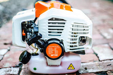 Load image into Gallery viewer, 26CC 2 Cycle 4 in 1 Multi Tool with Grass Trimmer Attachment, Hedge Trimmer Attachment , Pole Saw Attachment and Brush Cutter Blade with Bonus Harness