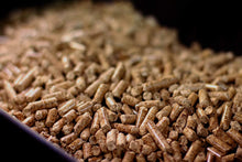 Load image into Gallery viewer, Louisiana Grills Pennsylvania Cherry 55404 Pellets, 40-Pound