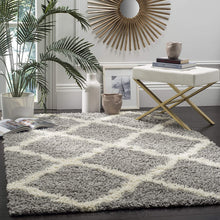 Load image into Gallery viewer, Safavieh Dallas Shag Collection SGD257A Trellis Area Rug, 10' x 14'