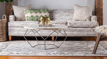 Load image into Gallery viewer, Unique Loom Outdoor Botanical Collection Vintage Patchwork Transitional Indoor and Outdoor Flatweave Area Rug