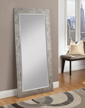 Load image into Gallery viewer, Martin Svensson Home Hammered Metal