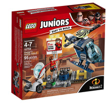 Load image into Gallery viewer, LEGO Juniors/4+ The Incredibles 2 Elastigirl’s Rooftop Pursuit 10759 Building Kit (95 Piece)