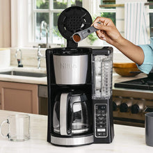 Load image into Gallery viewer, Ninja 12-Cup Programmable Coffee Maker with Classic and Rich Brews, 60 oz. Water Reservoir, and Thermal Flavor Extraction (CE201), Black/Stainless Steel