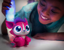 Load image into Gallery viewer, Lil' Gleemerz Adorbrite Figure, Pink