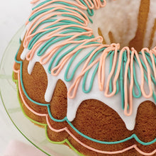 Load image into Gallery viewer, Wilton Round Cake Nonstick Perfect Results Non-Stick Fluted Tube Pan