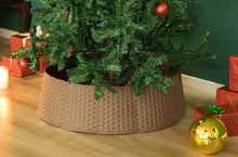 Load image into Gallery viewer, Gardenised Large Rattan Collar Tree Skirt - Brown, Green