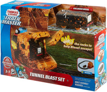 Load image into Gallery viewer, Thomas &amp; Friends TrackMaster, Tunnel Blast Set, multicolor (FJK24)