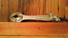 Load image into Gallery viewer, The Pioneer Woman Cowboy Rustic Metal Figural Measuring Spoons