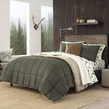 Load image into Gallery viewer, Eddie Bauer Comforter Set