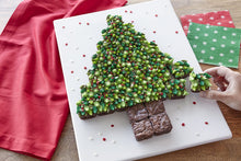 Load image into Gallery viewer, Wilton Recipe Right Biscuit Brownie Pan