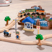 Load image into Gallery viewer, KidKraft Bucket Top Mountain Train Set