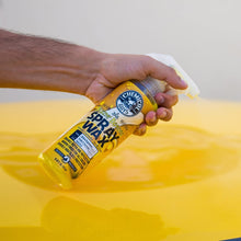 Load image into Gallery viewer, Chemical Guys Blazin&#39; Banana Carnauba Spray Wax