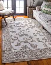 Load image into Gallery viewer, Unique Loom Outdoor Botanical Collection Vintage Patchwork Transitional Indoor and Outdoor Flatweave Area Rug