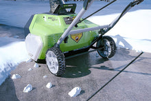 Load image into Gallery viewer, Greenworks 20-Inch 13 Amp Corded Snow Thrower 2600502