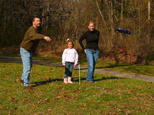 Load image into Gallery viewer, Fling A Ring Outdoor Backyard Game, Red and Blue