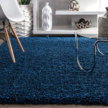 Load image into Gallery viewer, nuLOOM Marleen Contemporary Shag Area Rug, 6' 7" x 9', Navy